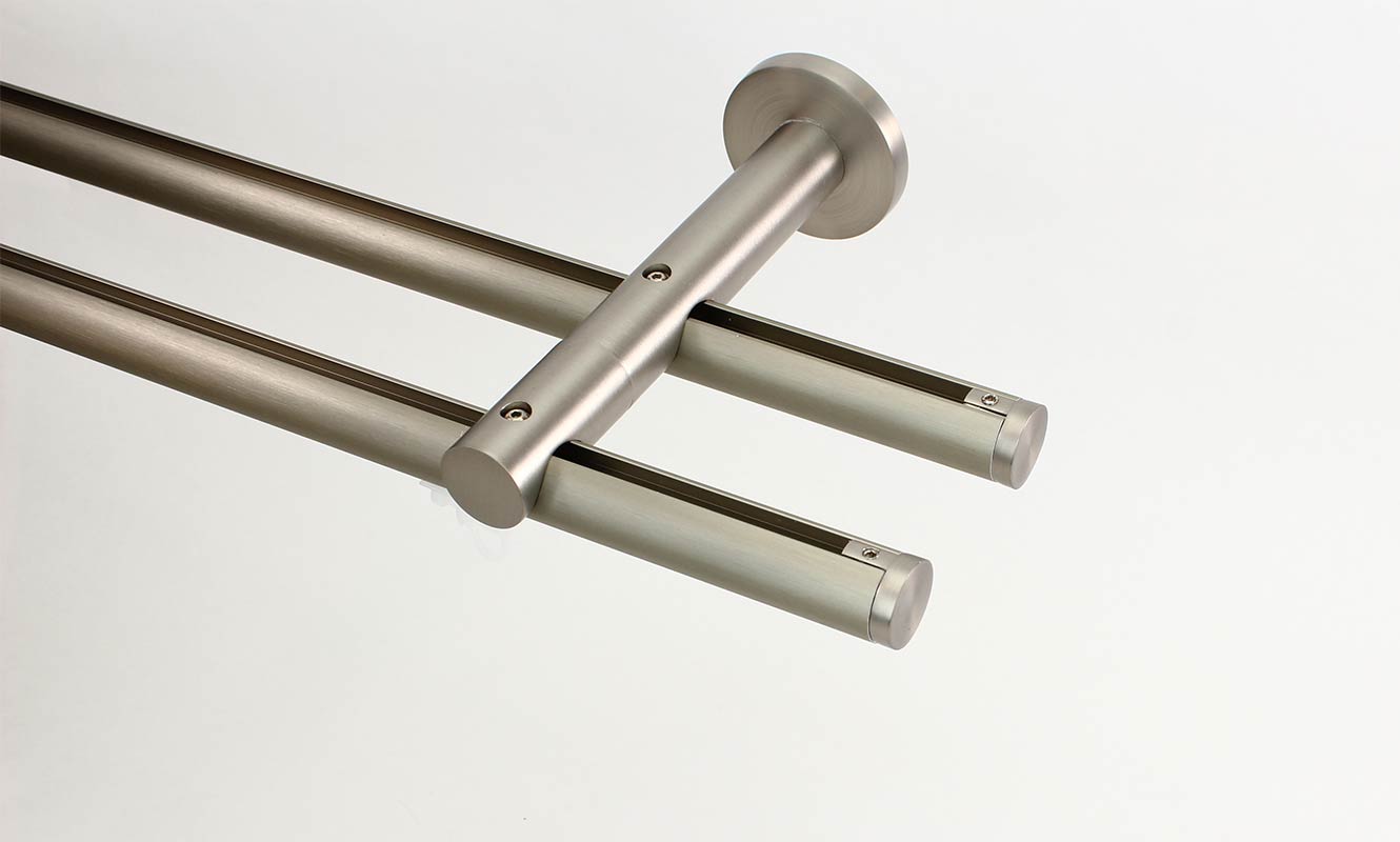 Monza Doppelträger, Profilstangen mit Endeckel 46 in Satin Silber